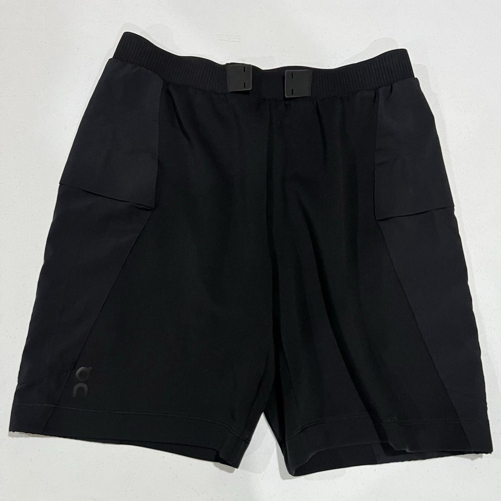 On Cloud Movement Shorts Mens XL Black Colorblock Running 9" Training